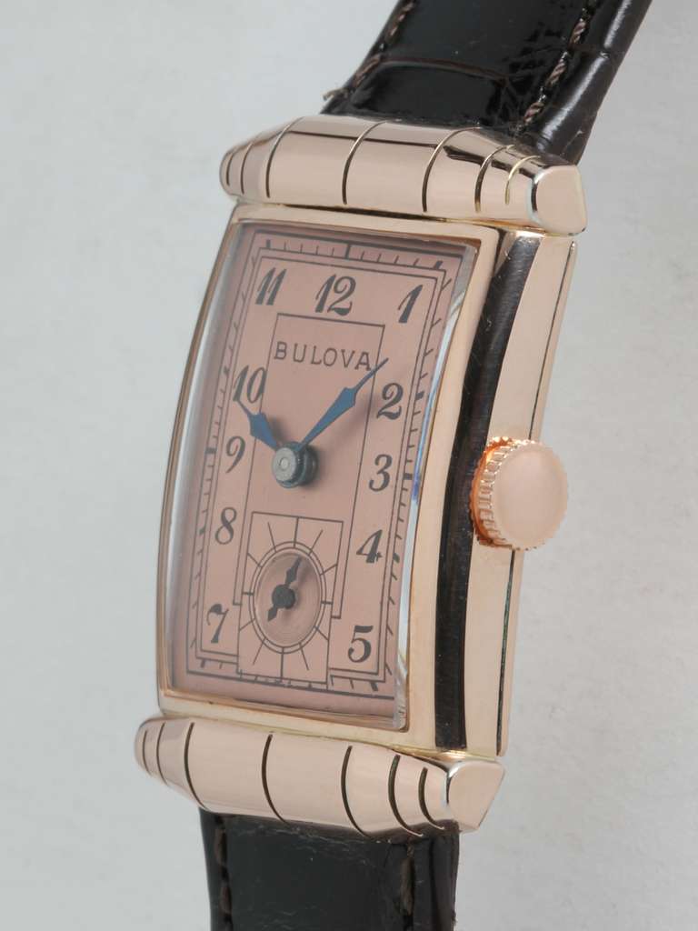 Bulova Rose Gold-Filled Wristwatch with Barrel Lugs circa 1940s In Excellent Condition In West Hollywood, CA