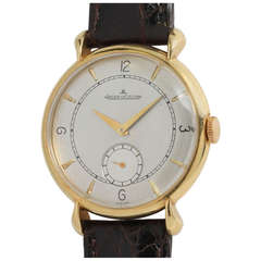 Vintage Jaeger-LeCoultre Yellow Gold Wristwatch with Tear-Drop Lugs circa 1950s