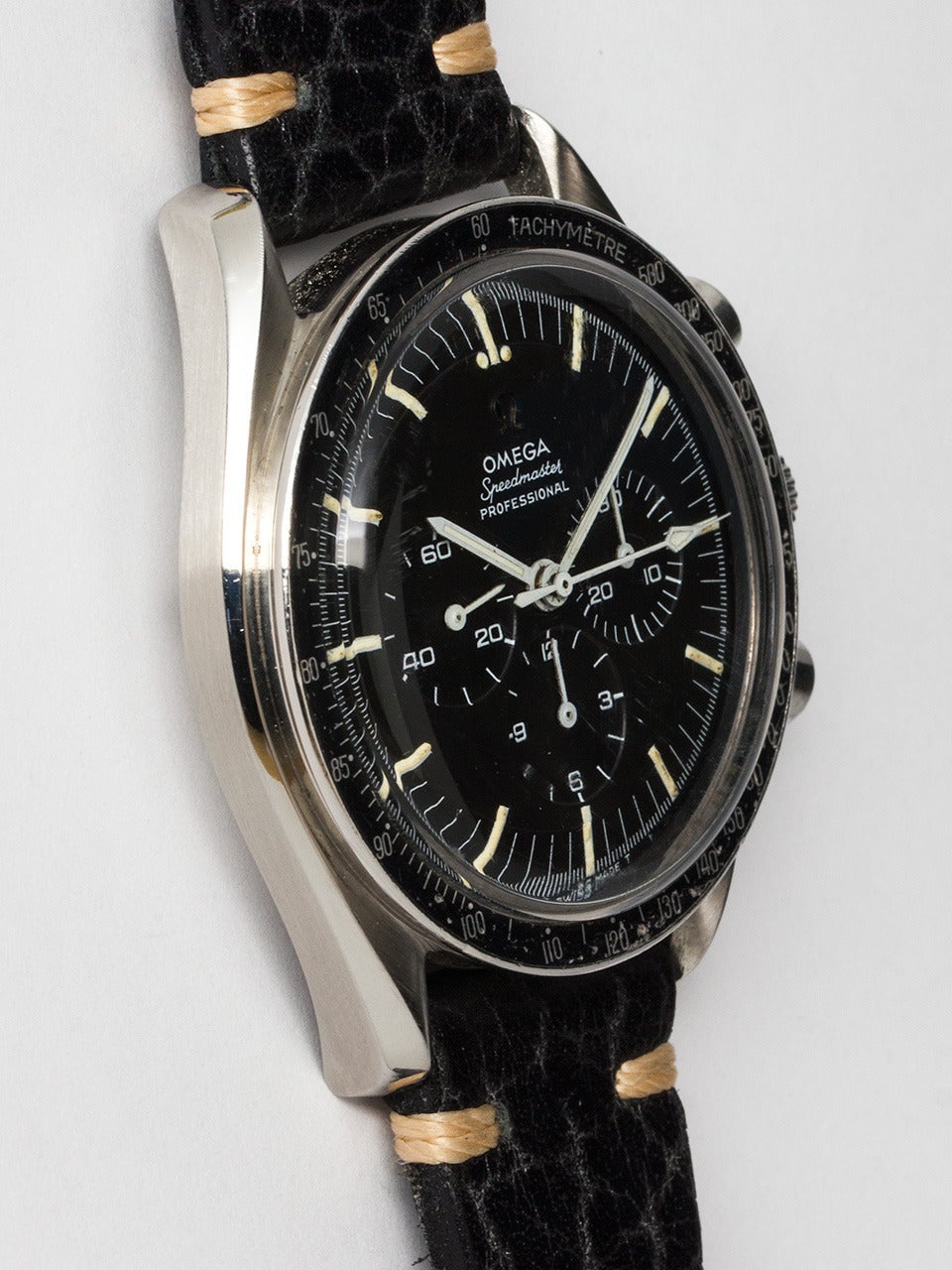 Omega Speedmaster Professional Wristwatch, ref 145.012-67 circa 1967. This is a pre Man on the Moon model. Case measuring 42mm diameter with original black tachymetre bezel. Very pleasing original matte black stepped dial with lightly patina'd