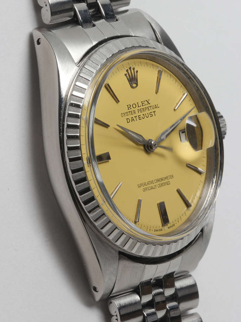 Rolex stainless steel Datejust wristwatch, Ref. 1601, serial number 700,XXX, circa 1961. 36mm case with smooth bezel and acrylic crystal. Beautiful custom-colored 