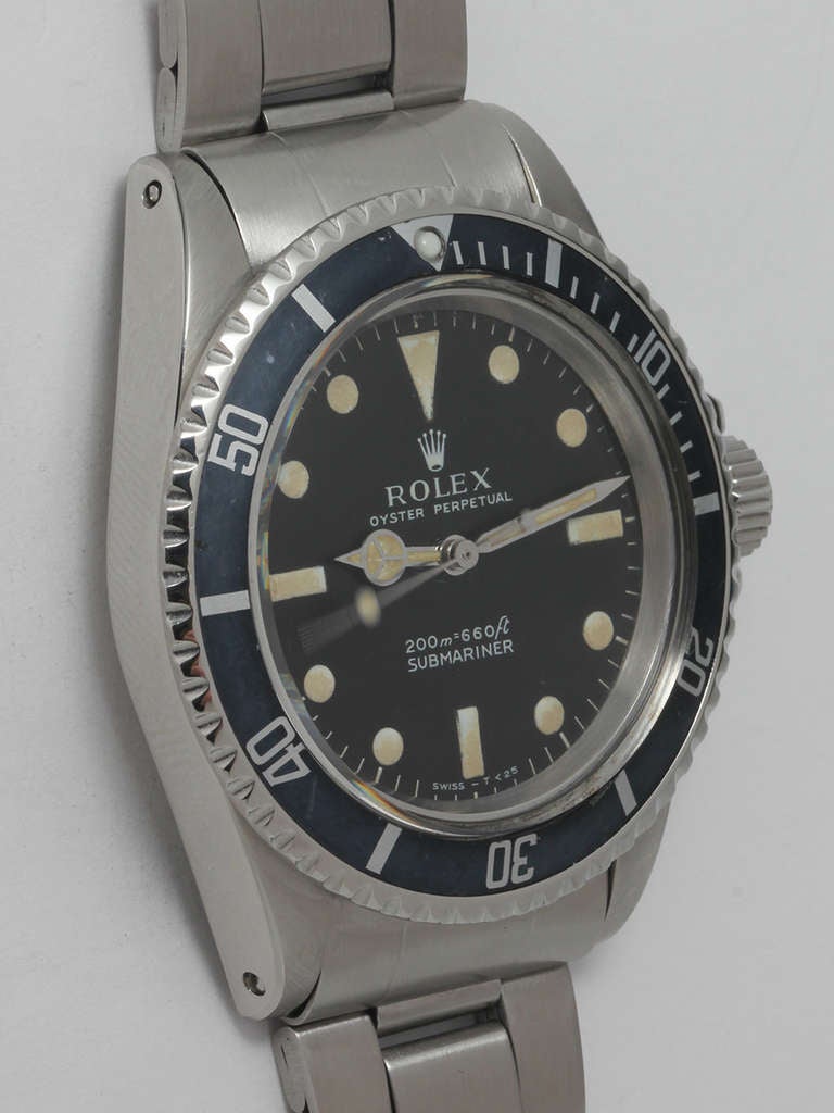 Rolex stainless steel Submariner wristwatch, ref. 5513, serial no. 2.5 million, circa 1969. 40mm diameter case with a luminous rotating bezel and acrylic crystal. Original meters-first, 200m=660ft, matte dial with original luminous indexes and