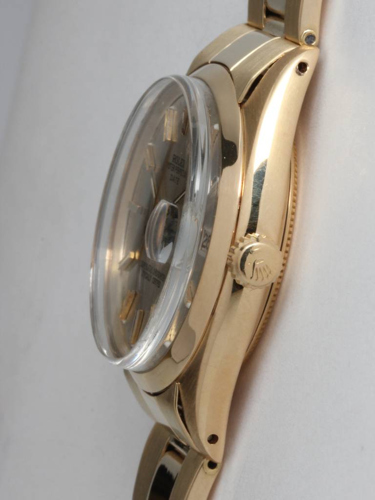Women's or Men's Rolex Yellow Gold Oyster Perpetual Date Wristwatch Ref 1500 circa 1970s