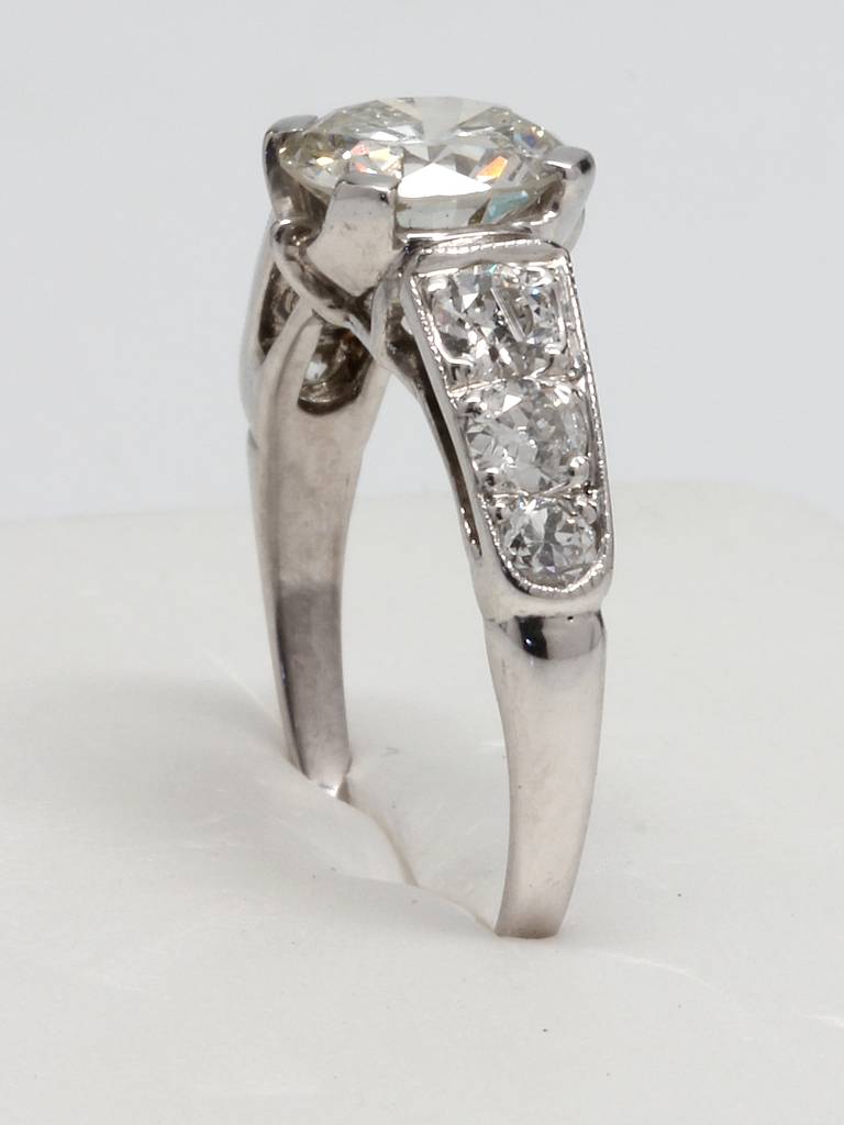 Engagement Ring Platinum 1.32 Carat Old European Cut Diamond J-SI1, 1940s For Sale 1