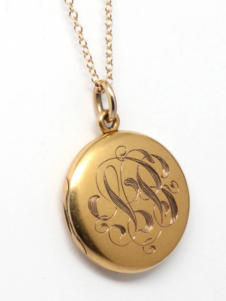1930s Yellow Gold Engraved Locket Necklace at 1stDibs