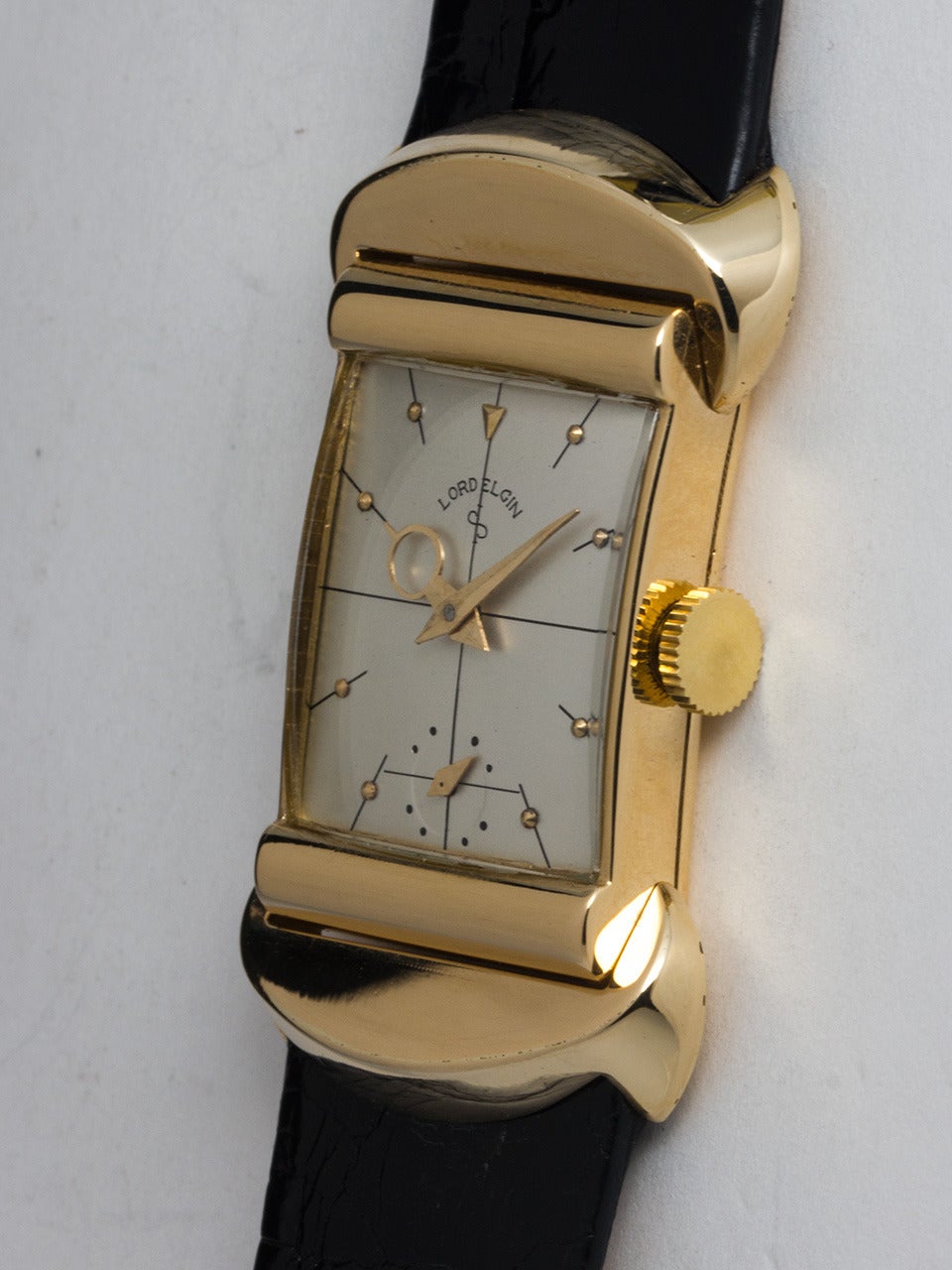 Elgin Yellow Gold 50 Millionth Anniversary Wristwatch circa 1951 In Excellent Condition In West Hollywood, CA