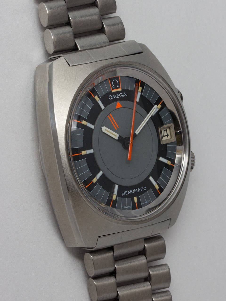 Omega Stainless Steel Memomatic Alarm Wristwatch with Date circa 1970