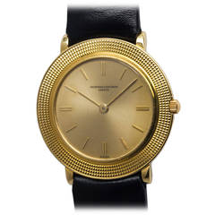 Retro Vacheron & Constantin Yellow Gold Wristwatch with Textured Bezel circa 1960s