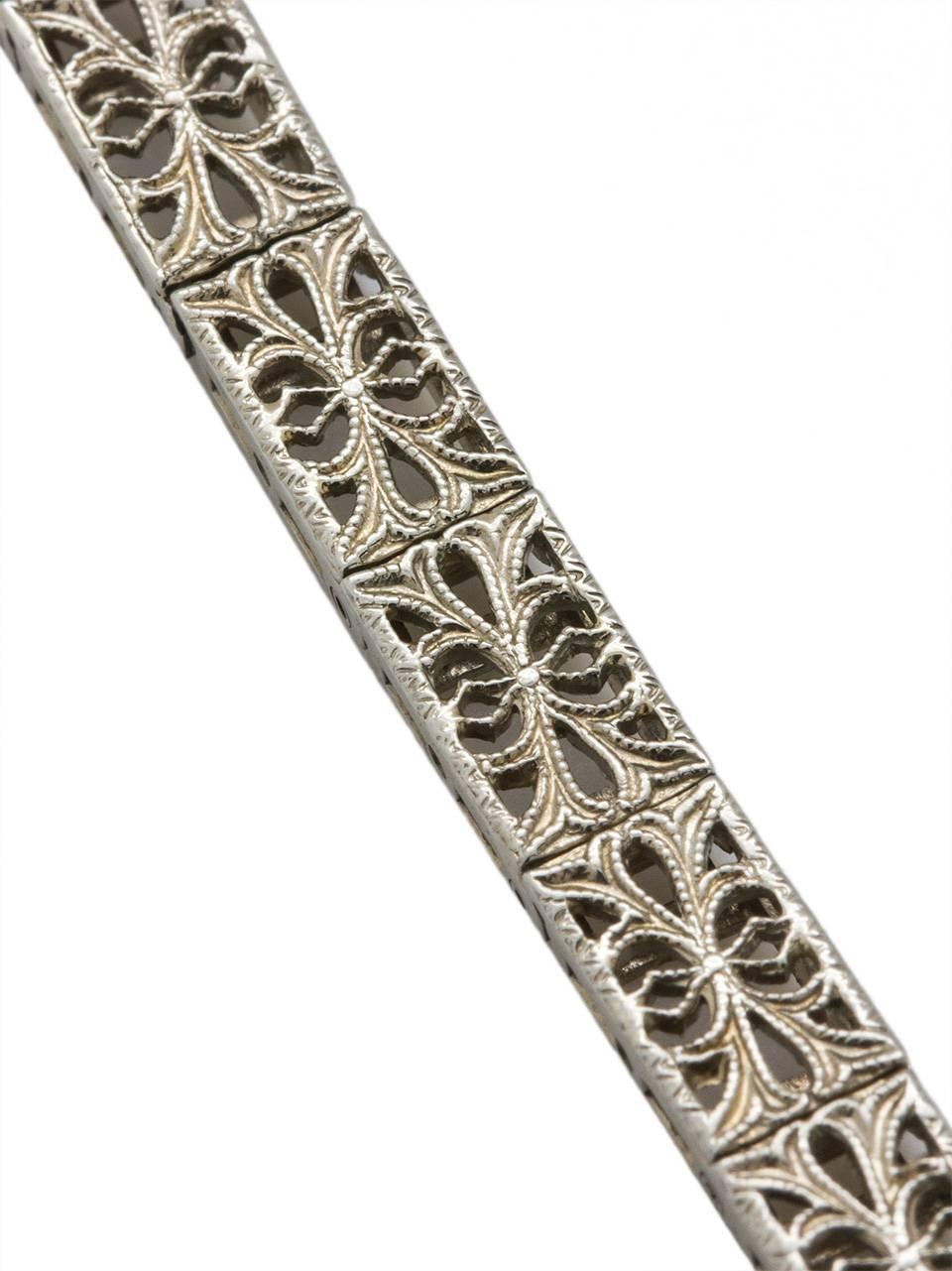 Elegant Sapphire Diamond White Gold Filigree Bracelet In Excellent Condition In West Hollywood, CA