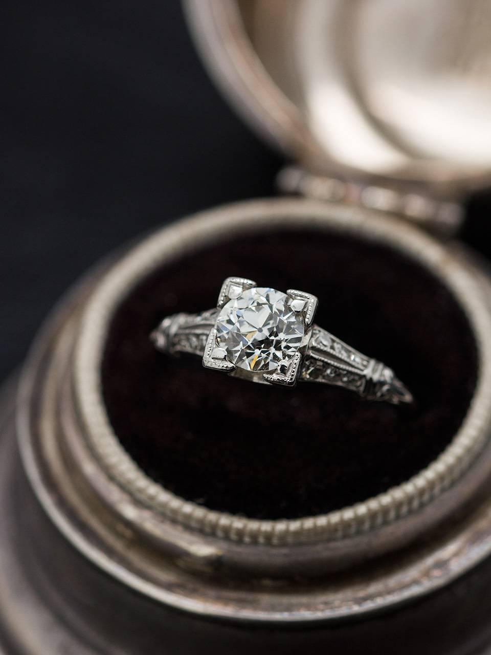 Women's Antique Engagement Ring Platinum 0.90 Carat Old European Cut Diamond circa 1930s