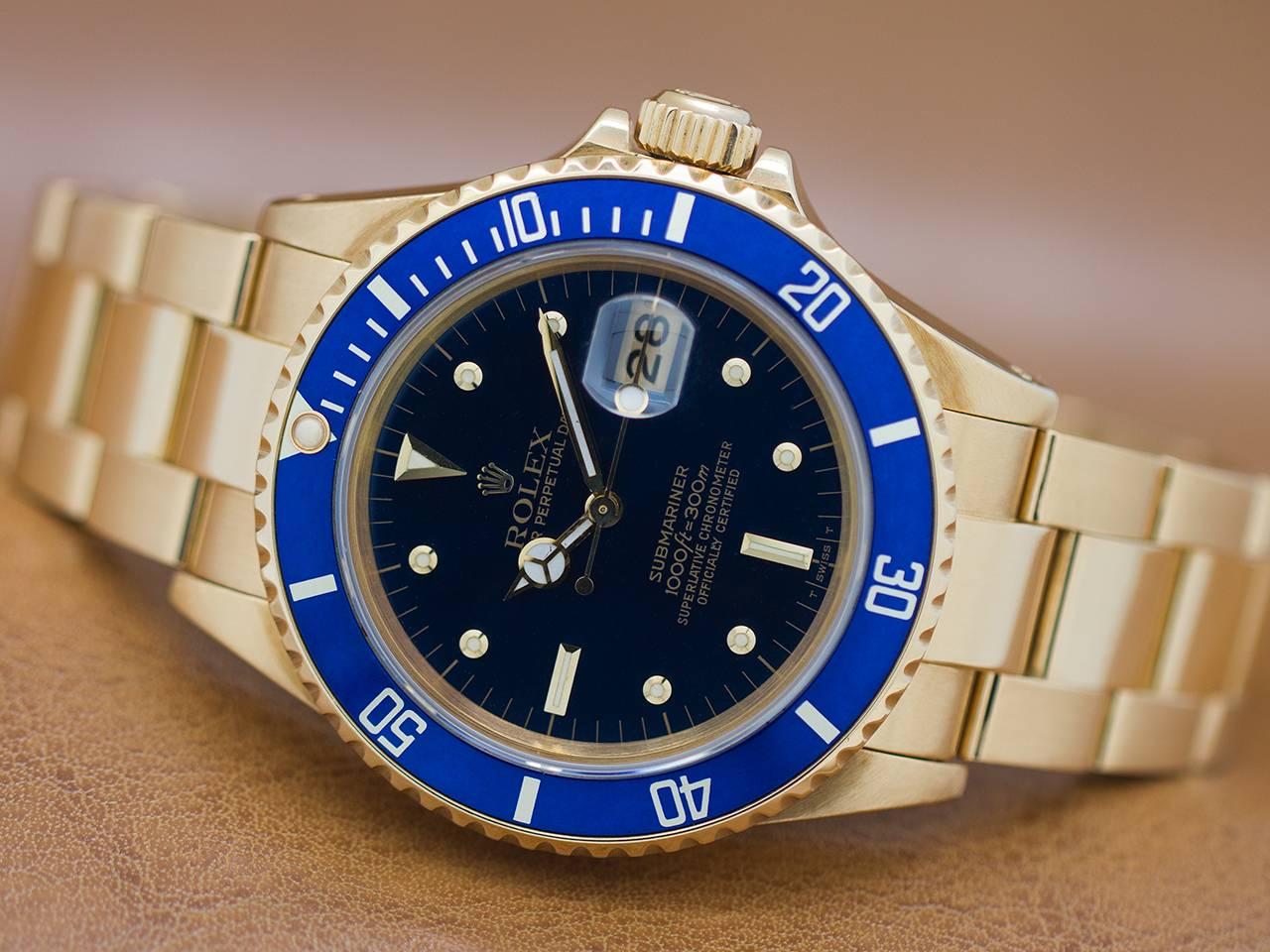 Rolex Yellow Gold Submariner Transitional Model Wristwatch Ref 16808, circa 1987 2