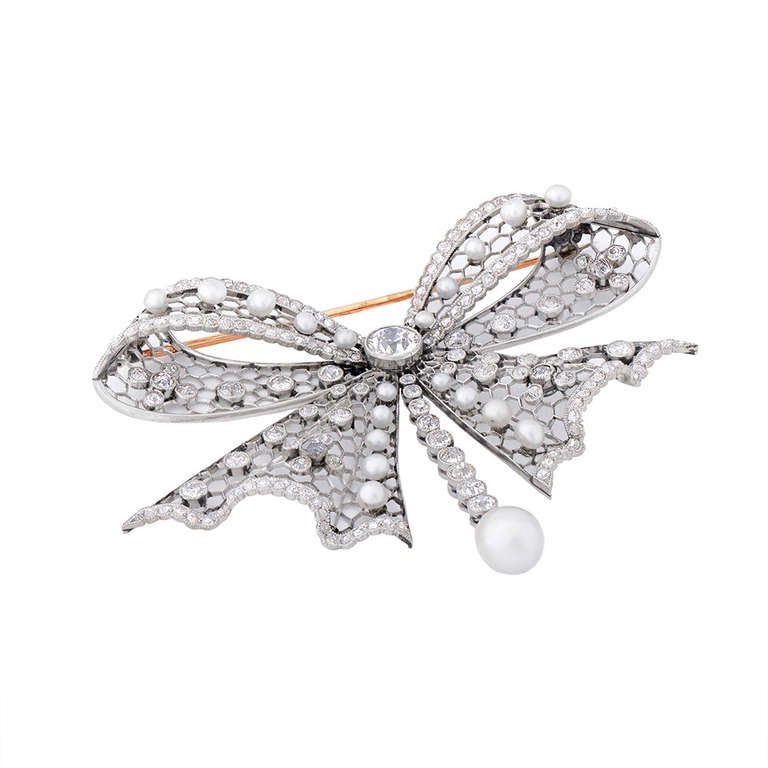 Edwardian Pearl Diamond Platinum Bow Brooch In Excellent Condition In London, GB