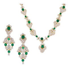 M. Gerard Paris Important Emerald Diamond Gold Demi-Parure 4