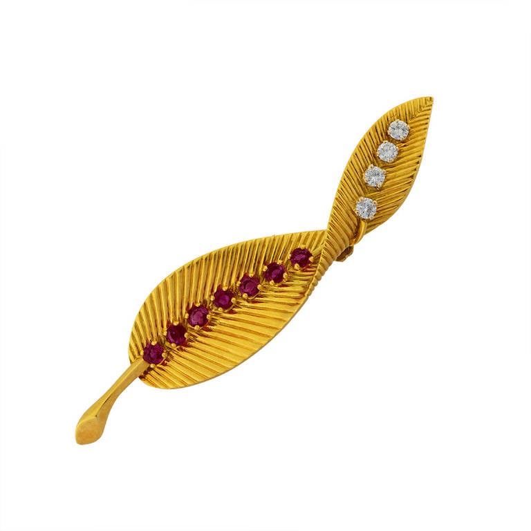 Van Cleef & Arpels Ruby Diamond Gold Parure 1