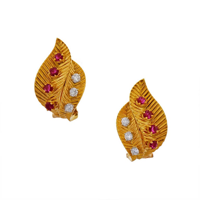 Van Cleef & Arpels Ruby Diamond Gold Parure 2