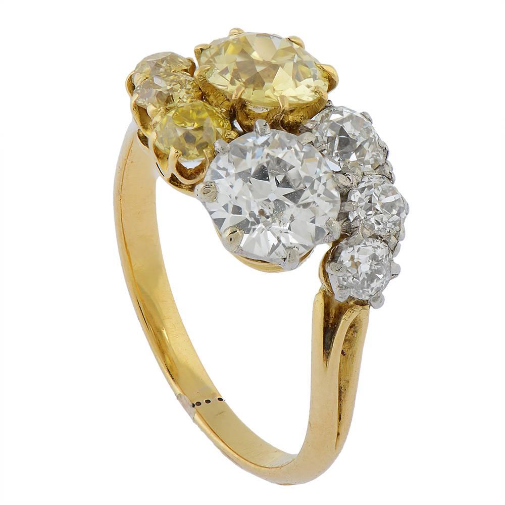 Fancy Yellow Diamond and White Diamond Gold Crossover Ring In Good Condition In London, GB