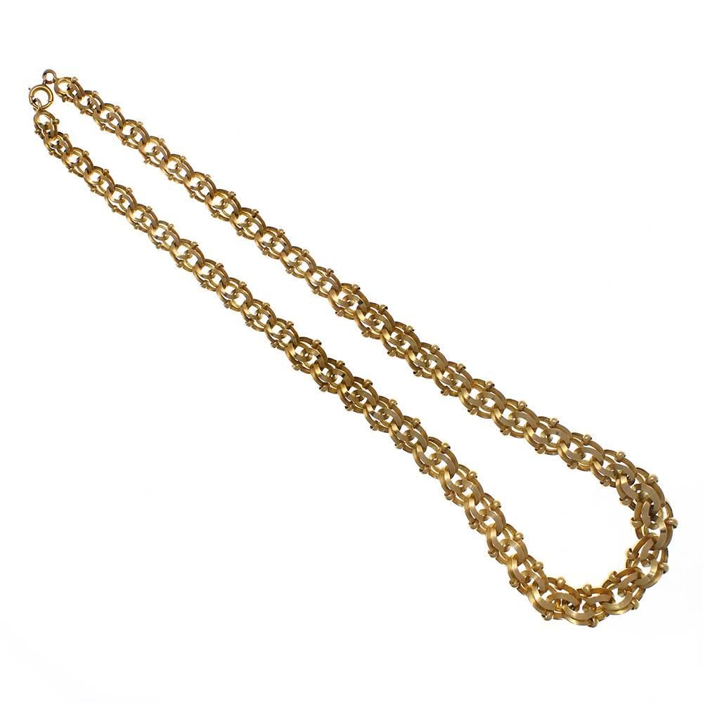 Gold Double Openwork Necklace In Good Condition In London, GB