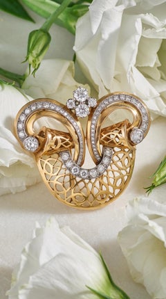 Bvlgari 18K Gold Diamond Scroll Brooch, Circa 1950s, 2.8ct