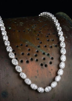 18K Gold Diamond Necklace