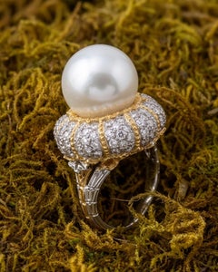 Buccellati 18K Yellow Gold Pearl Diamond Ring, Modern Italian Design