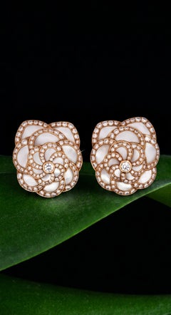 Van Cleef & Arpels, 18K Gold Mother-of-Pearl Diamond Flower Earrings