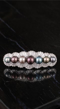 Bvlgari Mid-20th Century Platinum Pearl Diamond Brooch, 14-16 Carats
