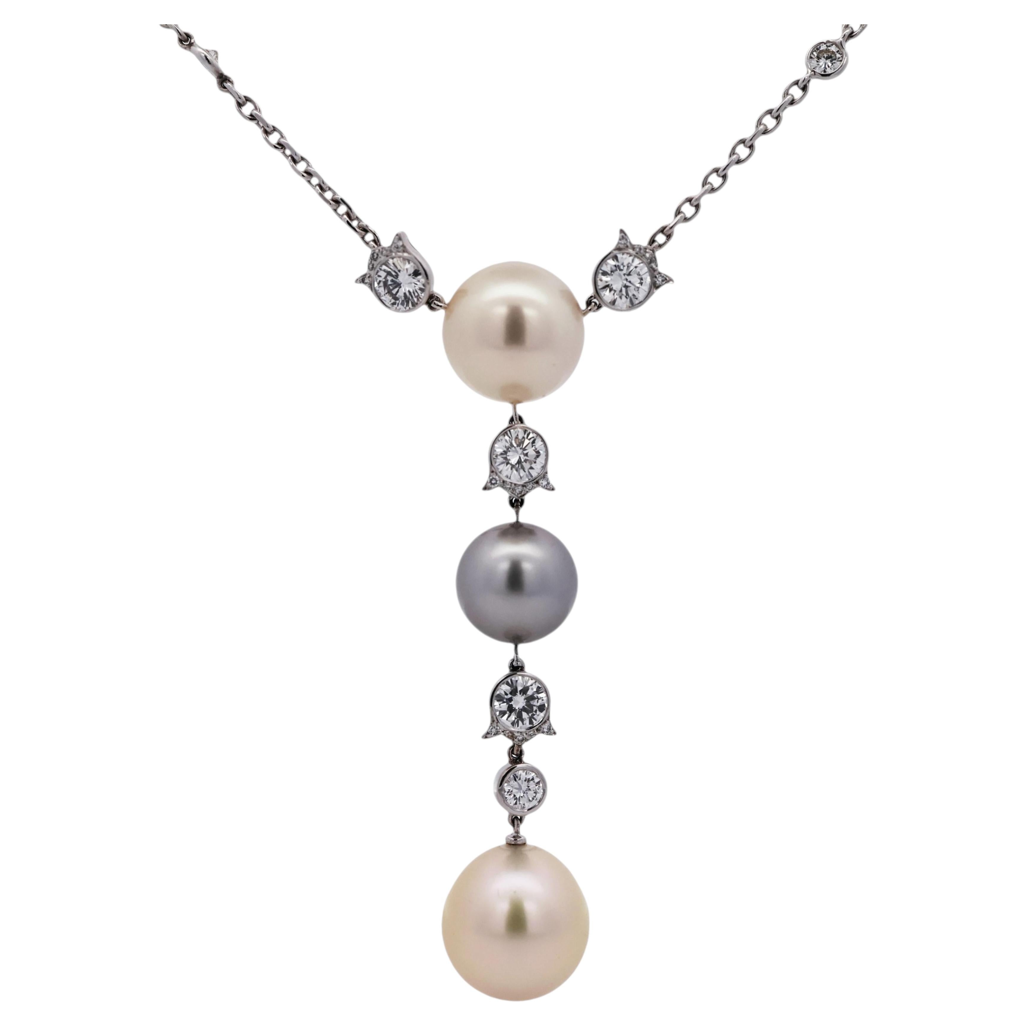 Cartier-Halskette aus 18-karätigem Gold mit Perlen und Diamanten, 2,2 Karat, modernes Design