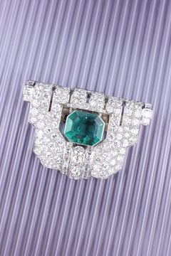18K Gold Colombia Insignificant Emerald Diamond Clip Brooch, French Made