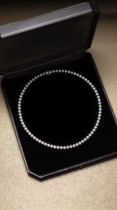 Tiffany & Co. Modern Platinum Diamond Necklace, Late 20th Century