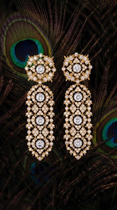 Buccellati 18K Gold Diamond Drop Earrings, Late 20th Century, 5ct