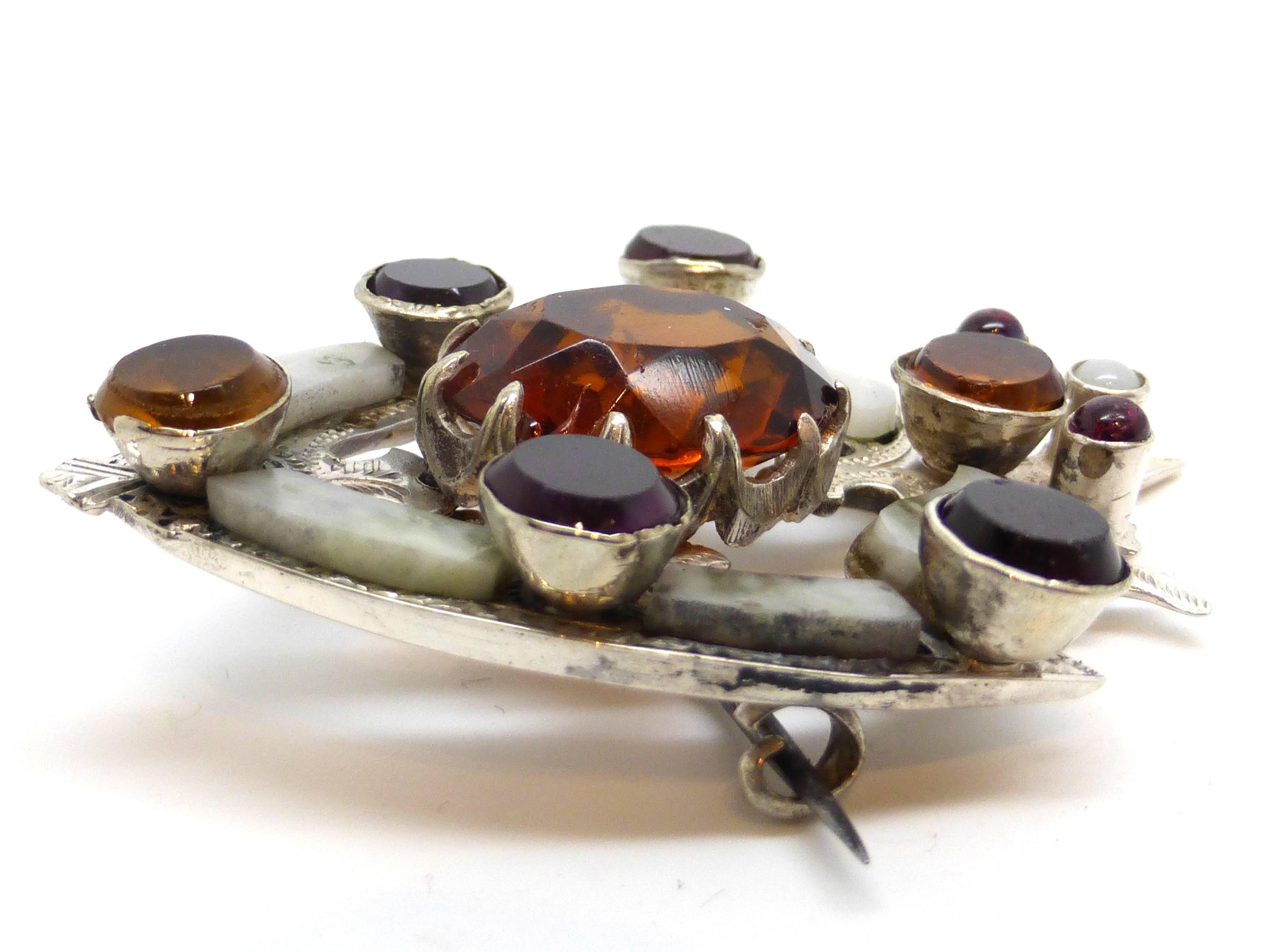Women's or Men's Victorian Sterling Silver-Mounted Scottish Agate Shield Form Brooch