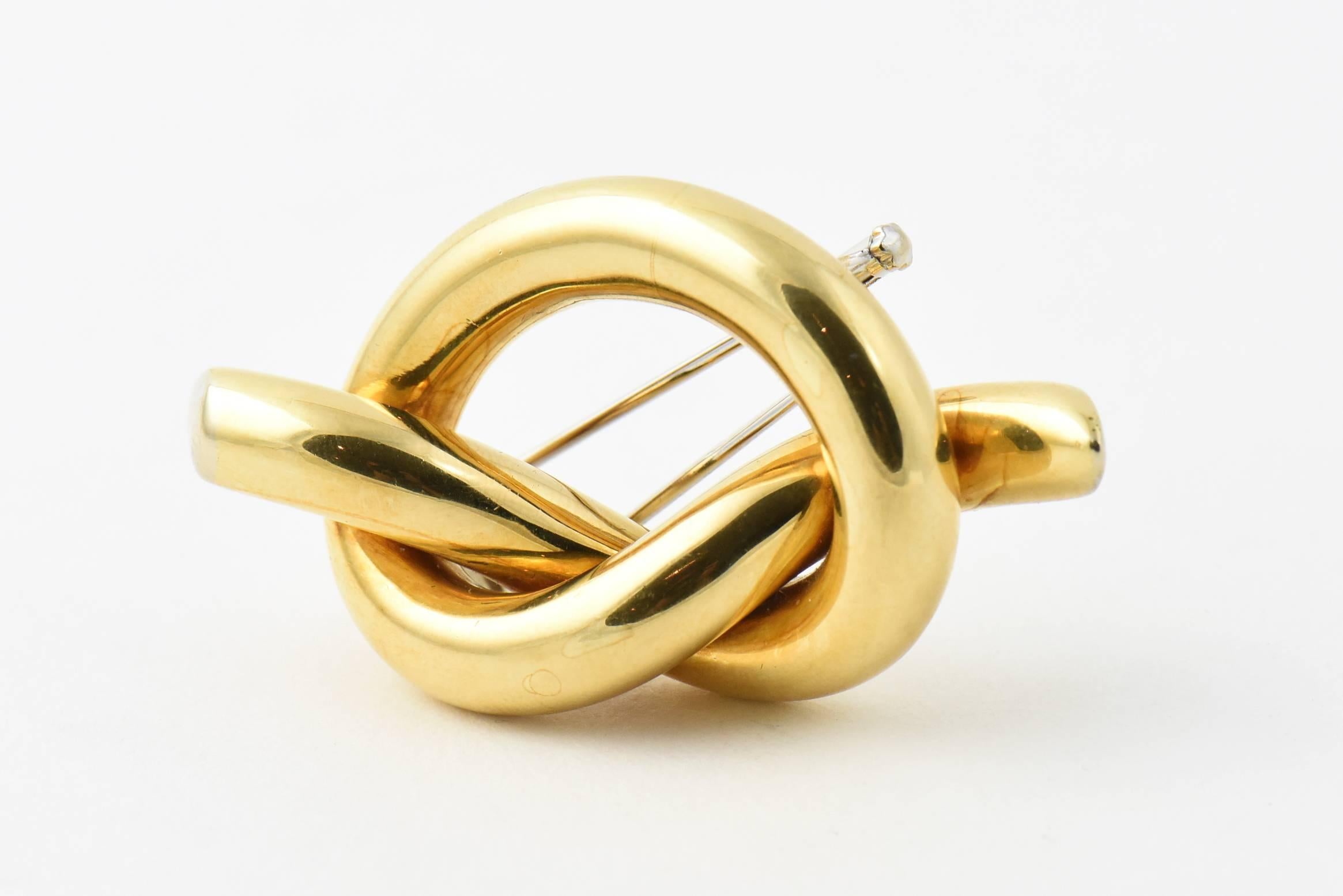 Italian Shiny Finish Mariner Knot Gold Brooch or Pin 3