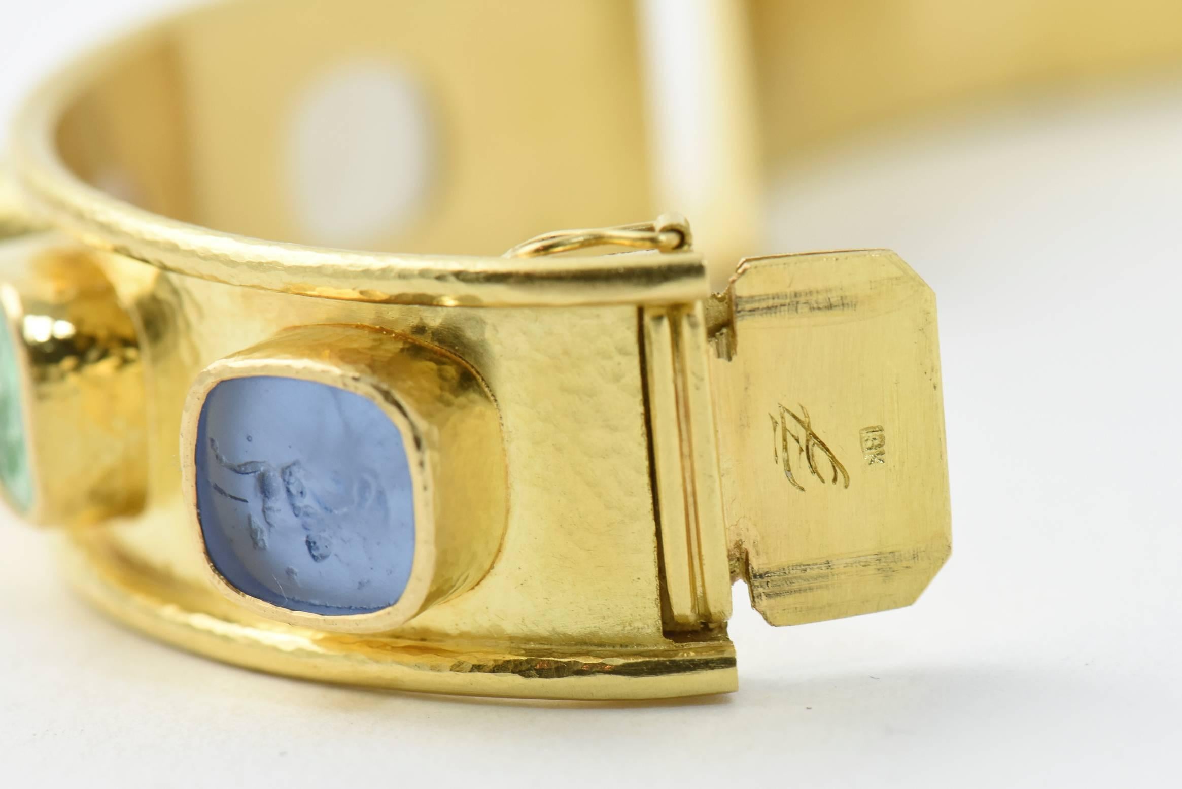 Elizabeth Locke Venetian Glass Intaglio & Gold Bangle Bracelet 5