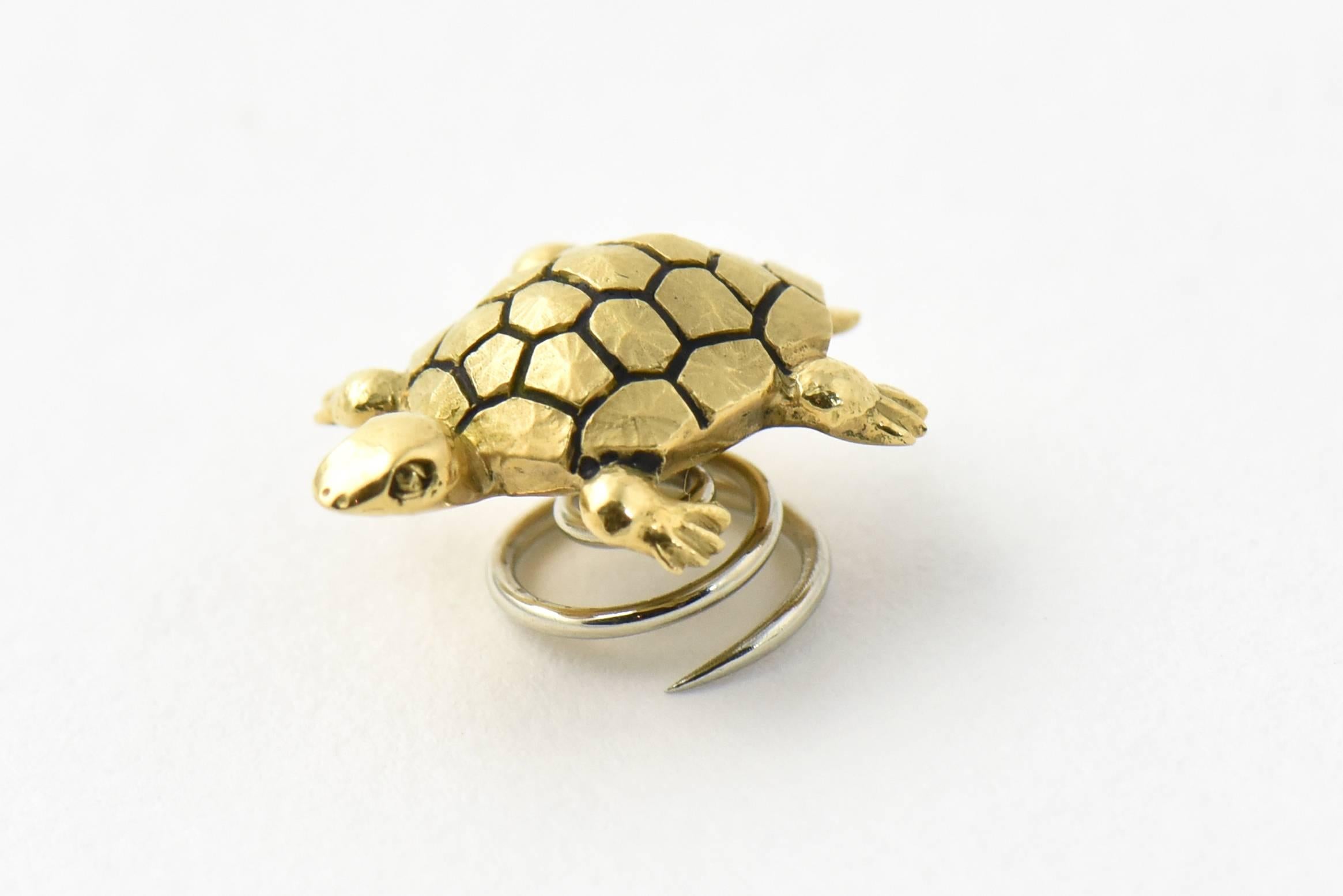 Enamel Gold Turtle Hat Hair Veil or Lapel Pin Brooch In Excellent Condition For Sale In Miami Beach, FL