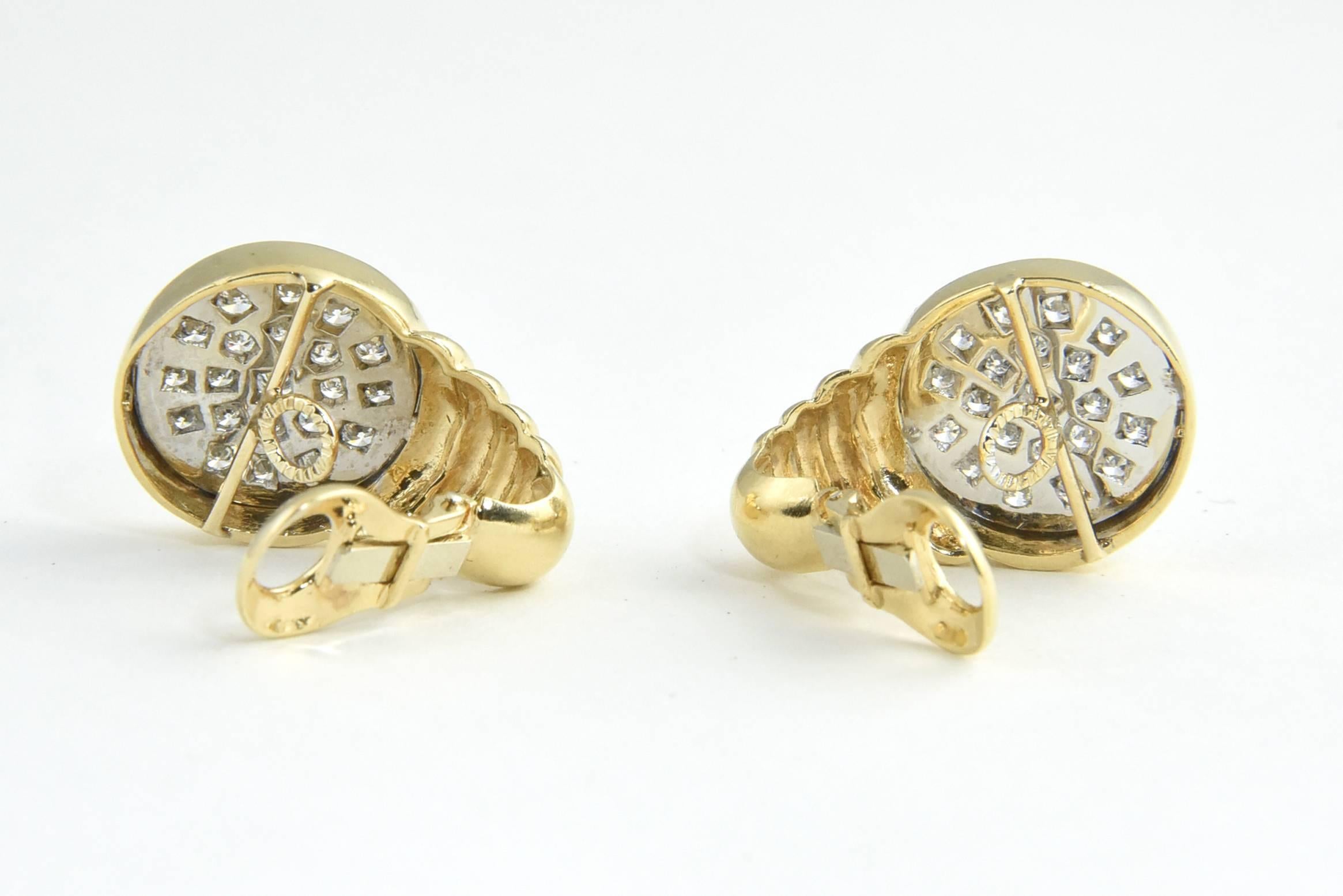 1970s Pave Diamond Ribbed Gold Clip Earrings For Sale 1