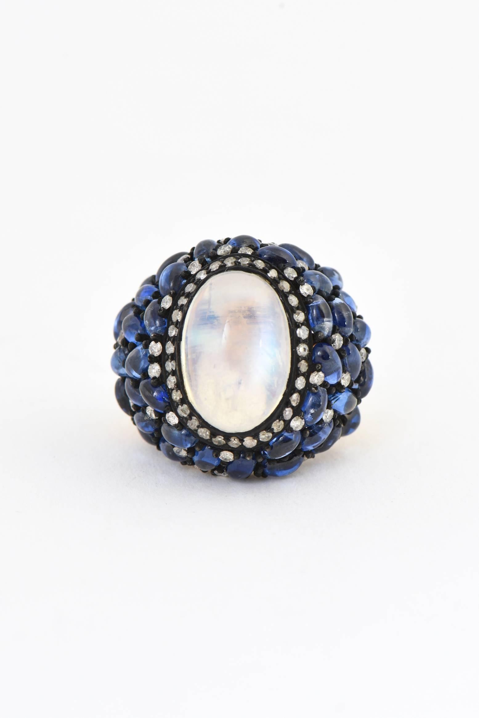 Moonstone, Kyanite and Diamond Cocktail Ring In Excellent Condition For Sale In Miami Beach, FL