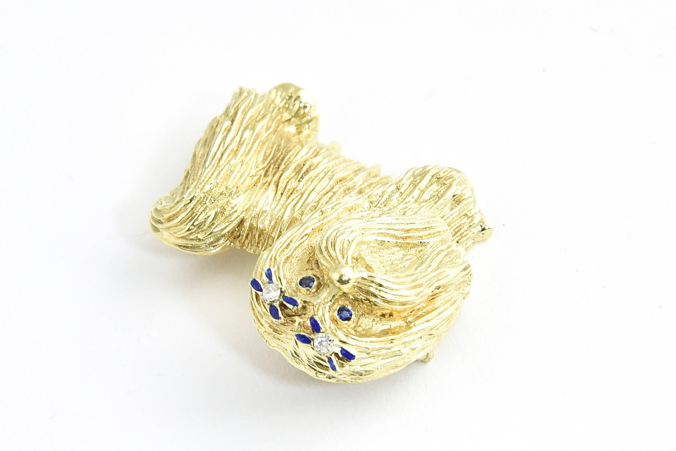 Adorable Sapphire Diamond Gold Little Dog Brooch In Excellent Condition In Miami Beach, FL