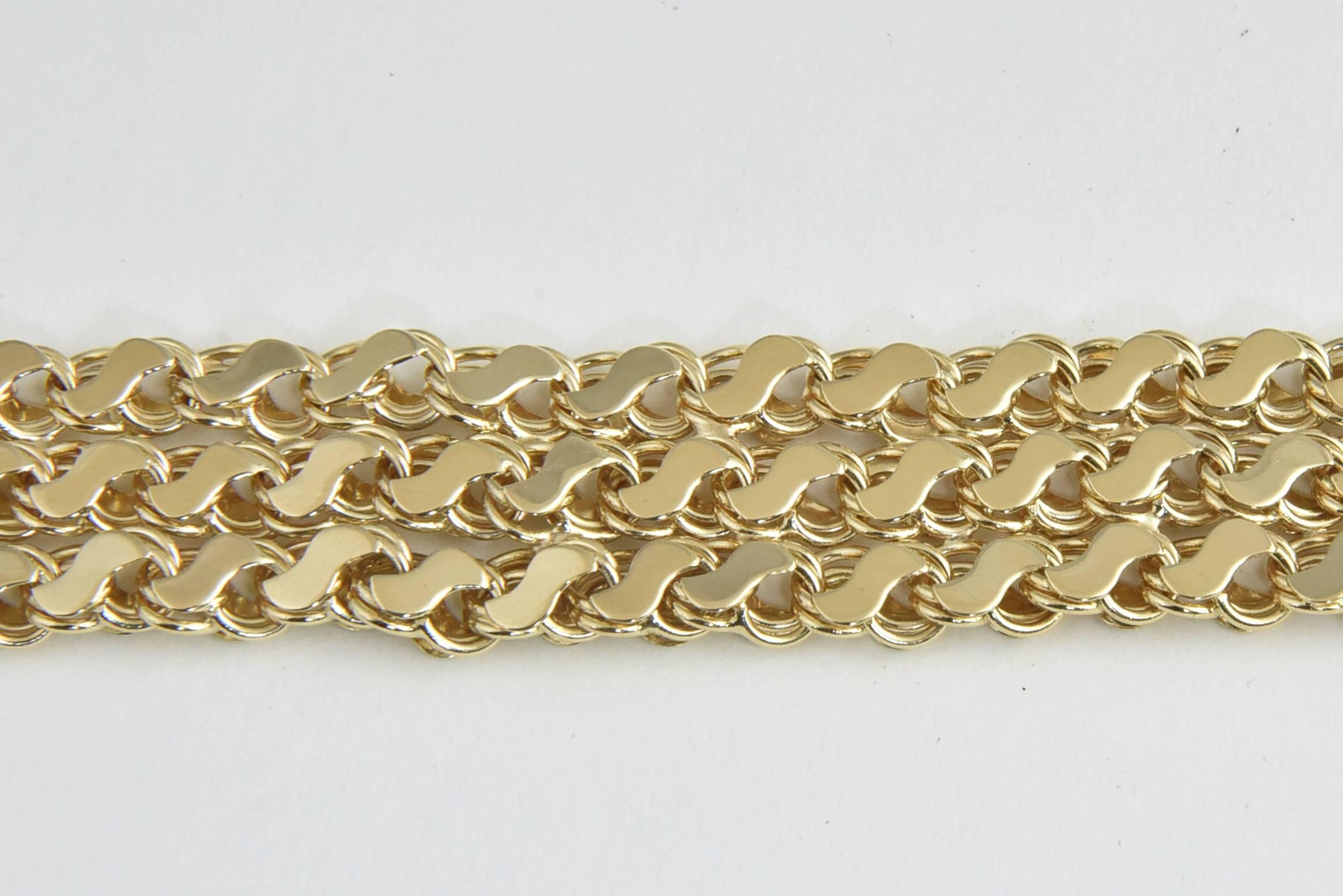 Mid Century Wide Triple Row Interwoven Gold S Link Chain Necklace In Good Condition In Miami Beach, FL