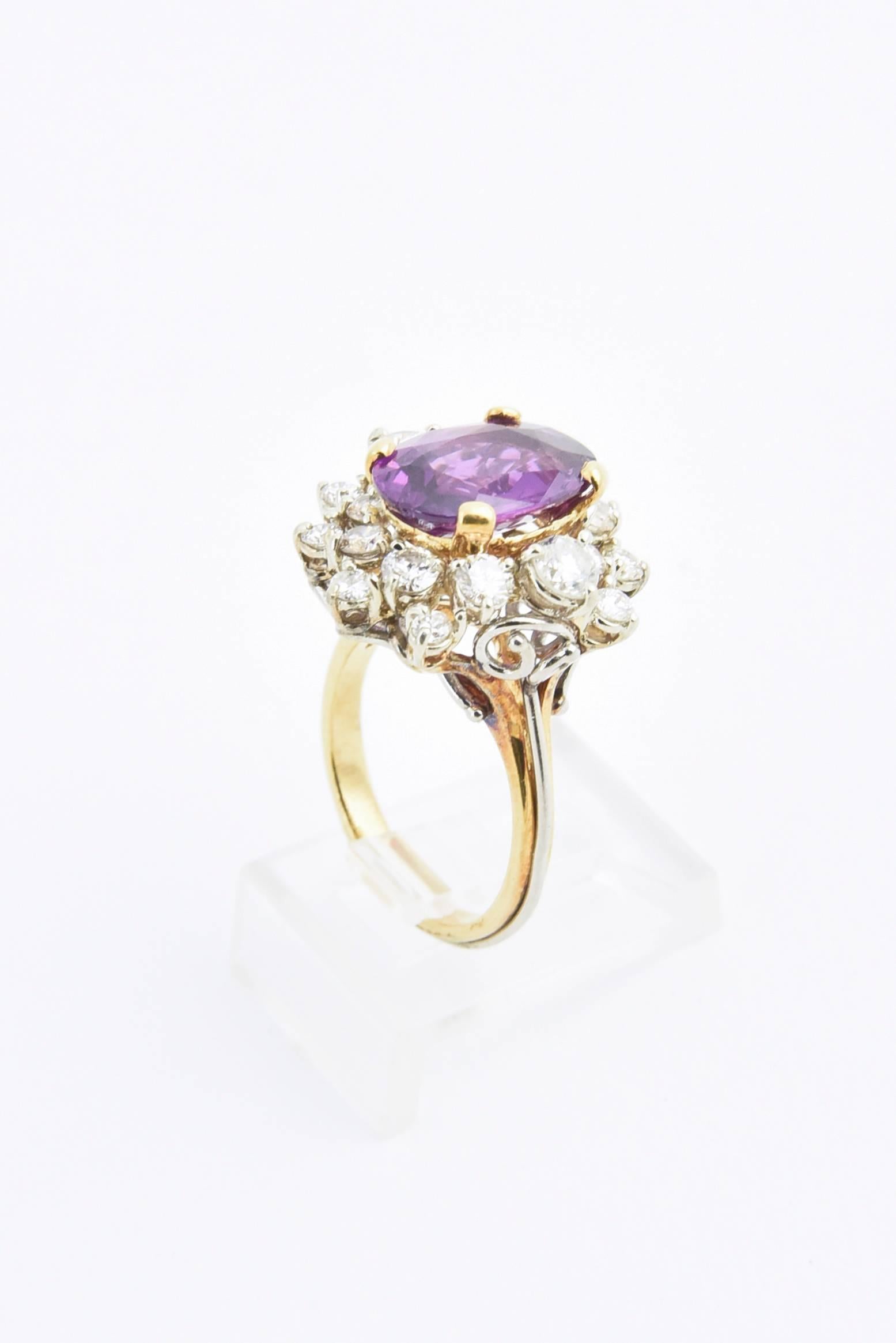 Women's 4 Carat Oval Pinkish Purple Sapphire Diamond Gold Cocktail Ring with GIA Cert For Sale