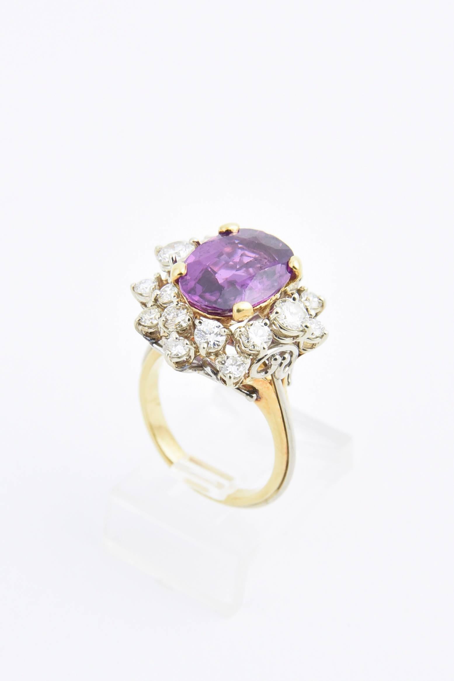 4 Carat Oval Pinkish Purple Sapphire Diamond Gold Cocktail Ring with GIA Cert For Sale 3