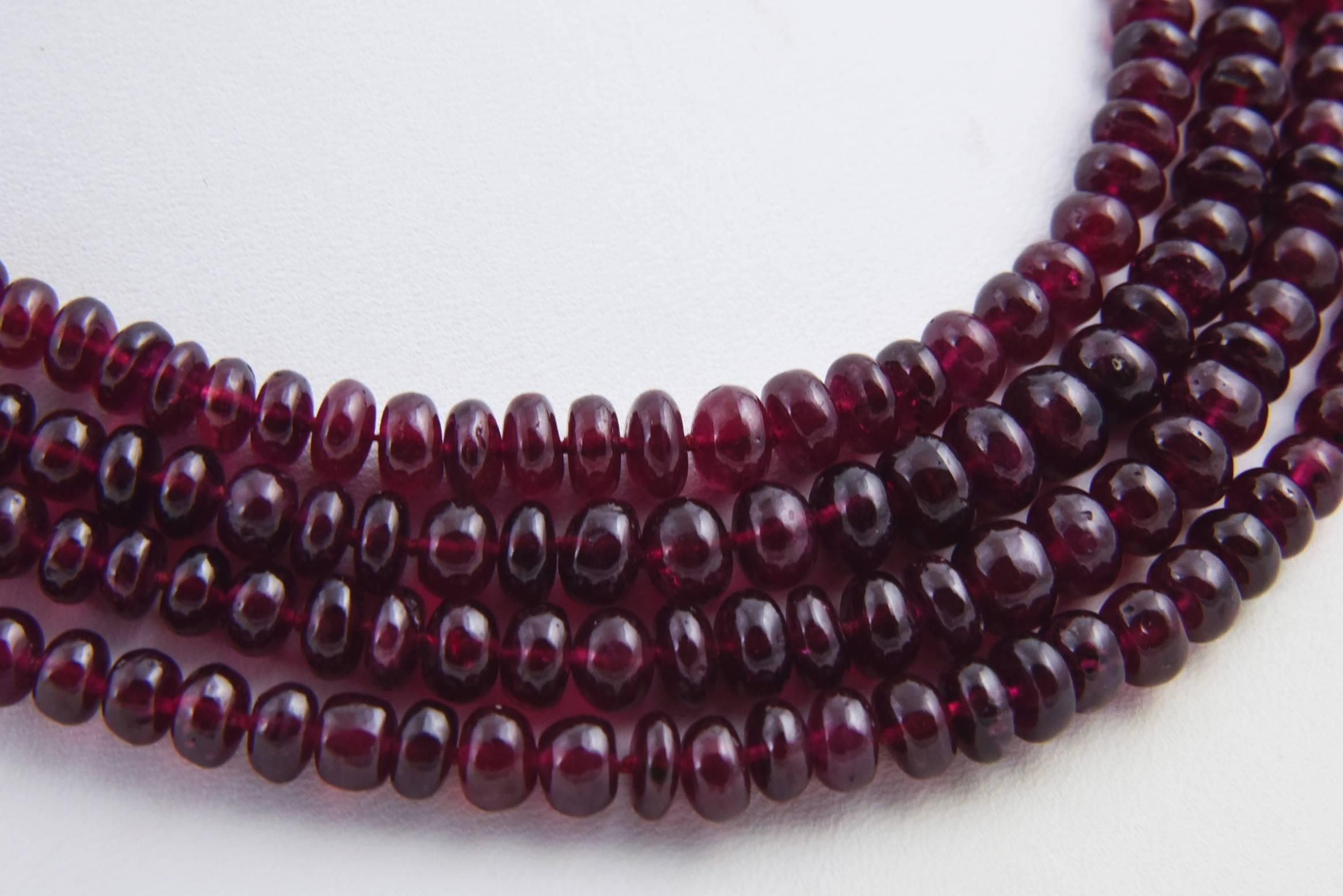 Collar de cuentas de rubí con separadores de oro Tutti Fruiti Esmeralda Diamante Zafiro Rubí Cuenta en venta