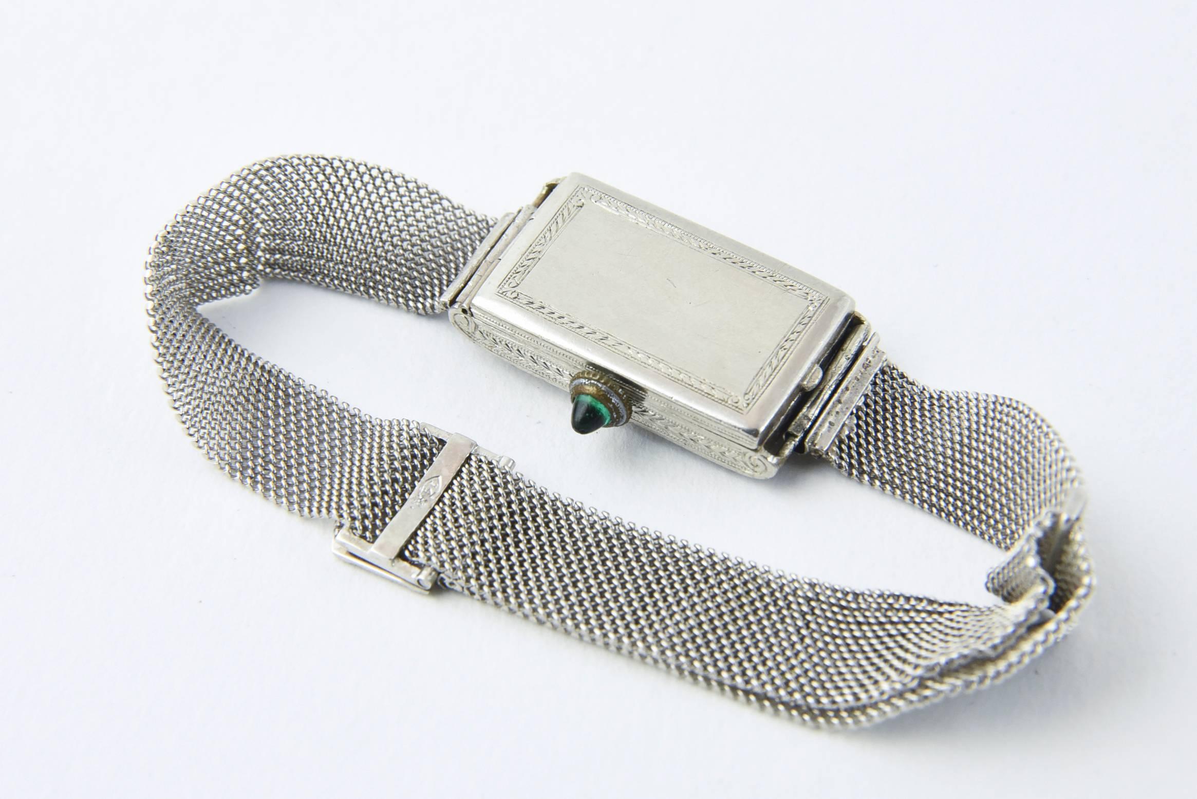 Art Deco-Armbanduhr, Glycine Platin Diamant Smaragd (Art déco) im Angebot
