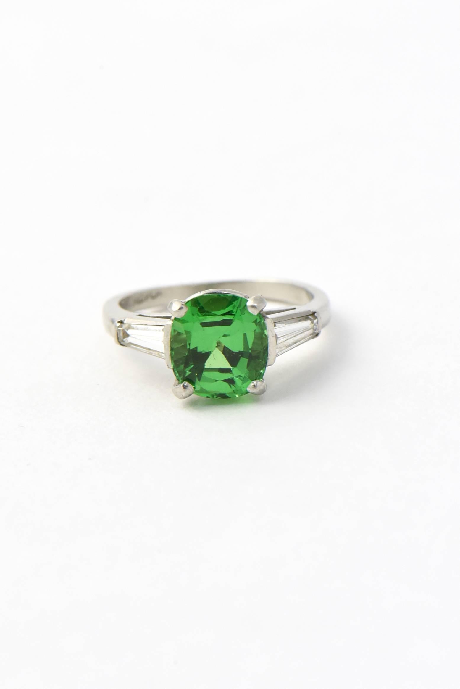 Cushion Shaped 2.78 Carat Tsavorite Garnet Diamond Platinum Ring In Good Condition For Sale In Miami Beach, FL