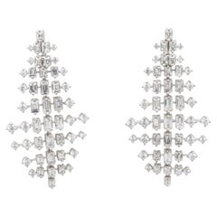 Contemporary 18K White Gold Cascading Natural Diamond Chandelier Earrings, 7.416