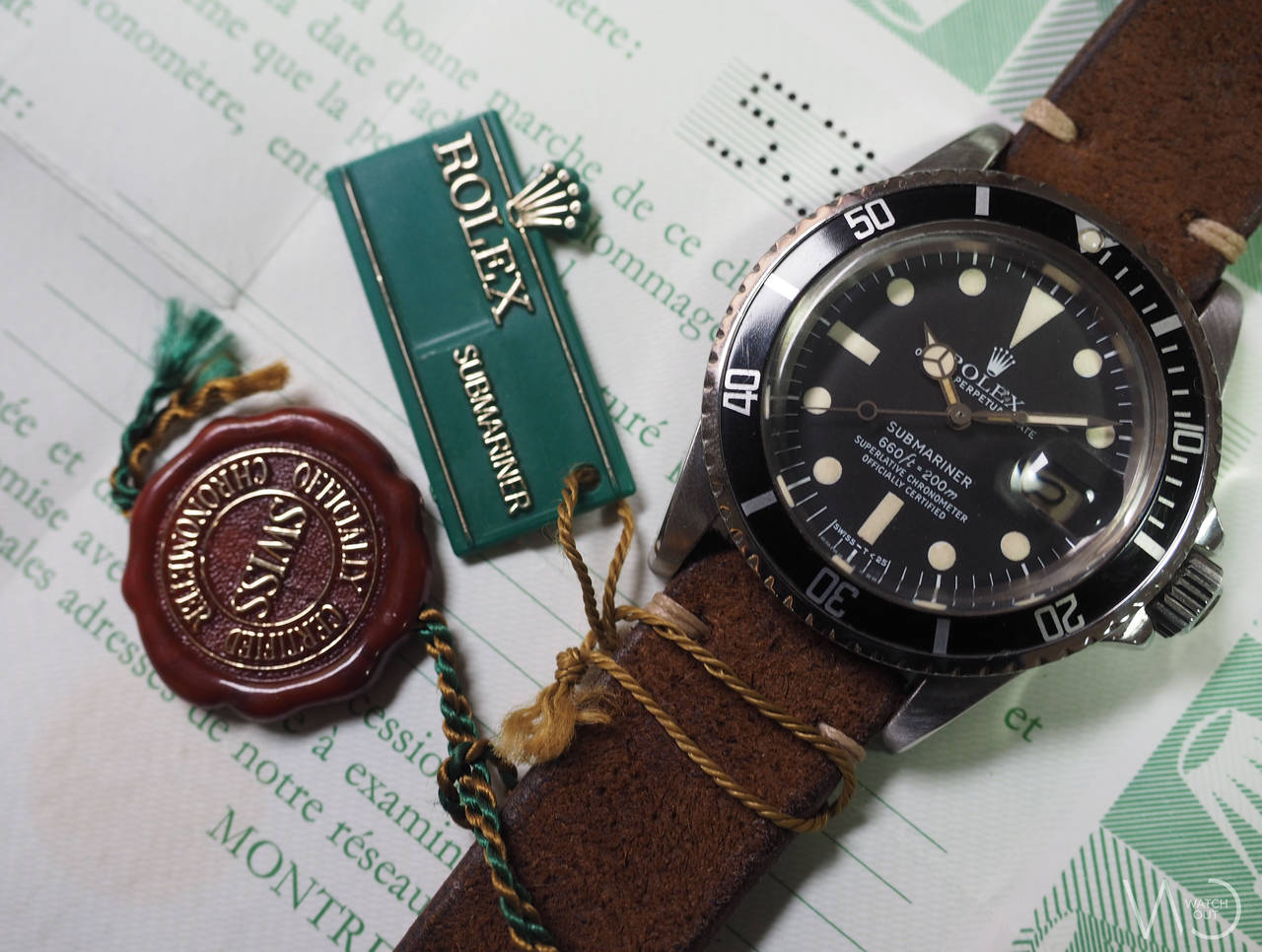 Rolex Stainless Steel Submariner Full Set Automatic Wristwatch Ref 1680 In Excellent Condition For Sale In Bologna, IT