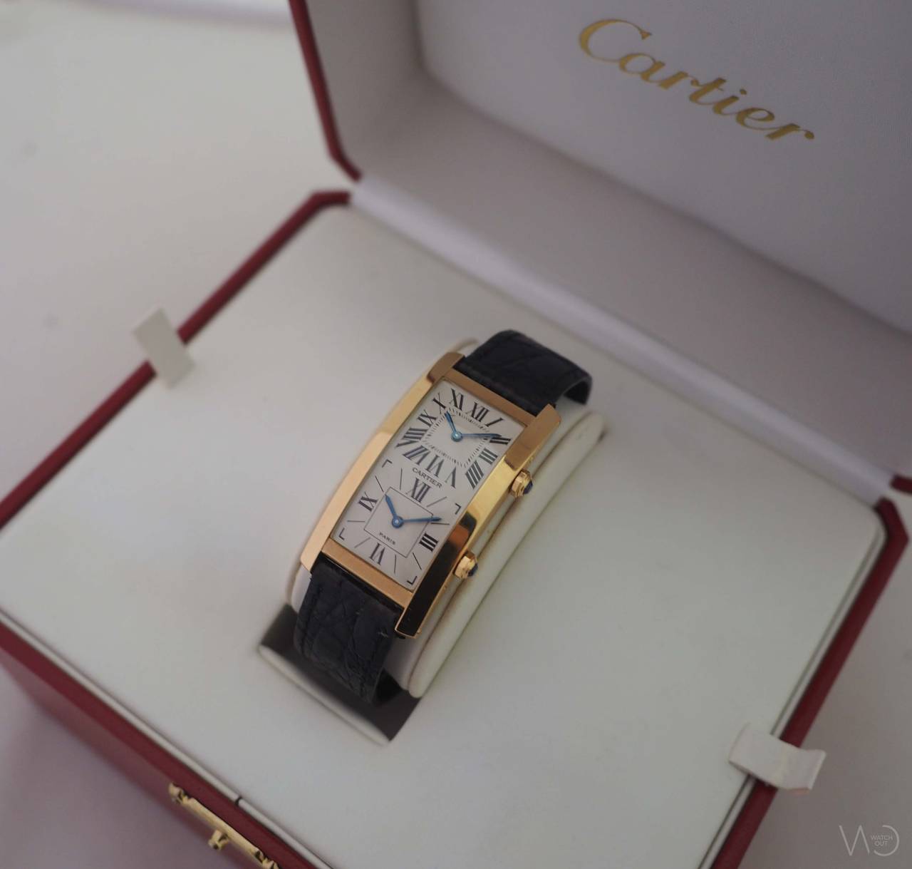 Cartier Yellow Gold Tank Cintrée Dual Time Zone Wristwatch For Sale 2