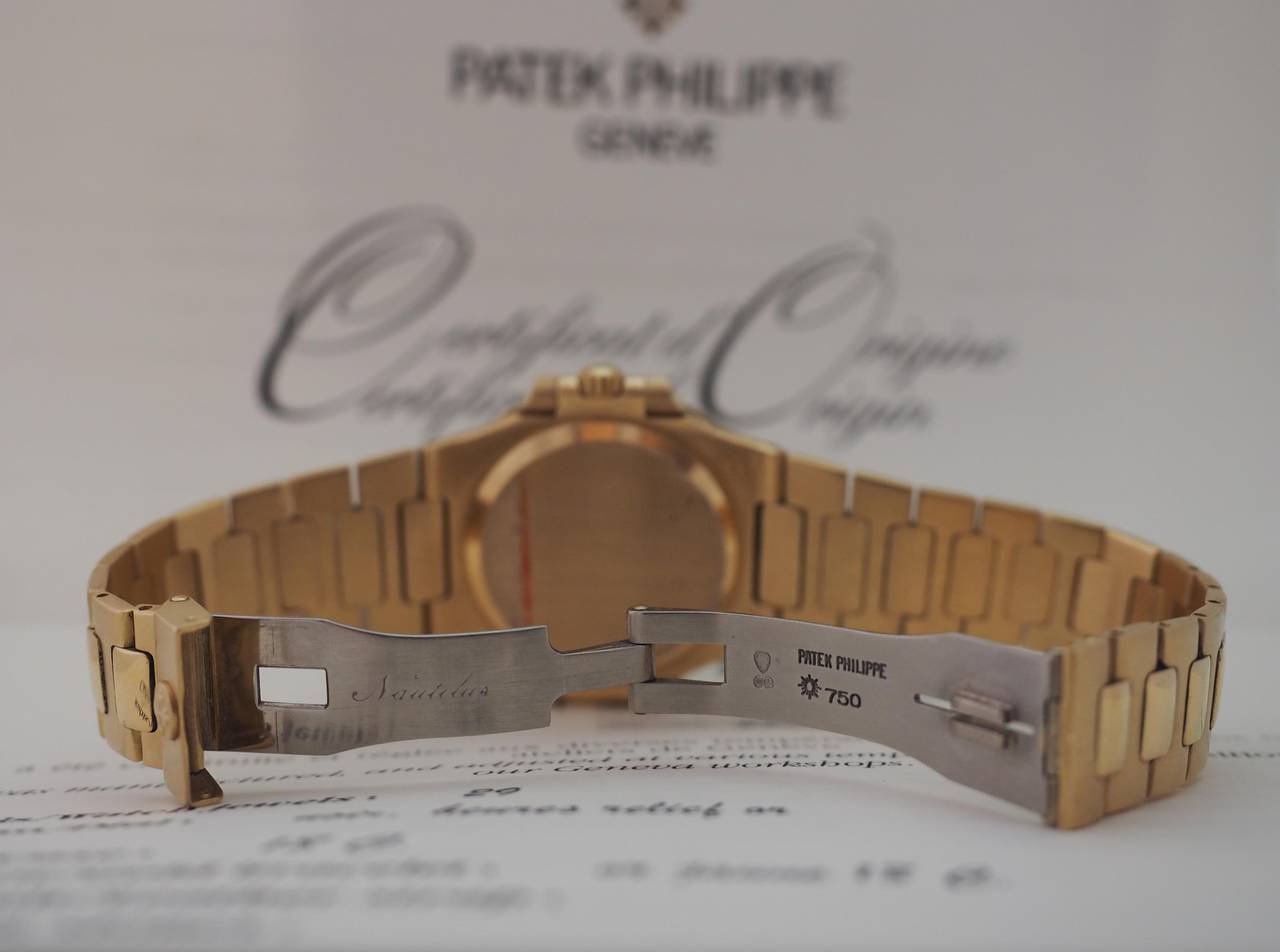 Patek Philippe Yellow Gold Automatic Wristwatch Ref 3800/1 For Sale 1