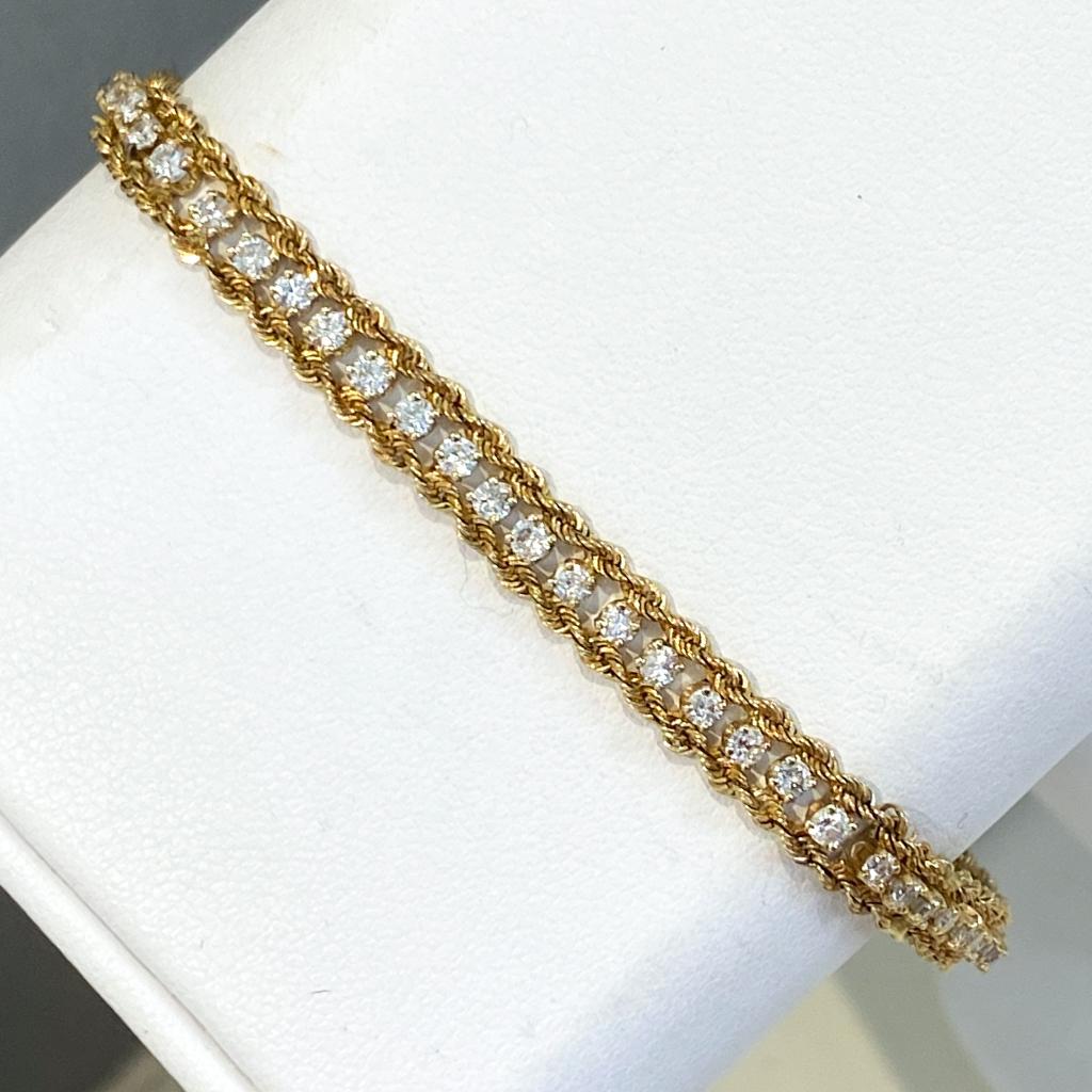 Diamant-Tennisarmband mit Seilkante 1,5 Karat Gesamtgewicht Diamanten Gelbgold (Moderne) im Angebot