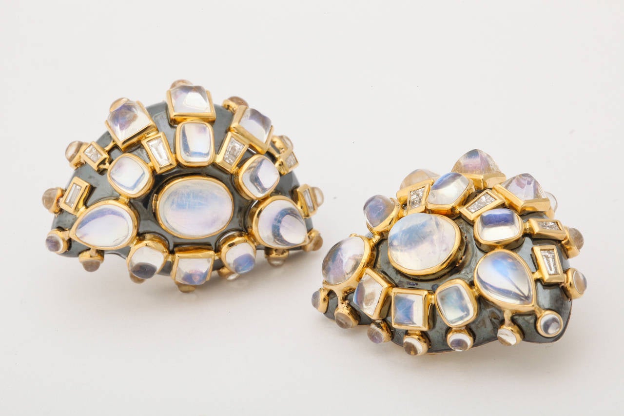 Marilyn Cooperman Moonstone Earclips In New Condition In Bal Harbour, FL