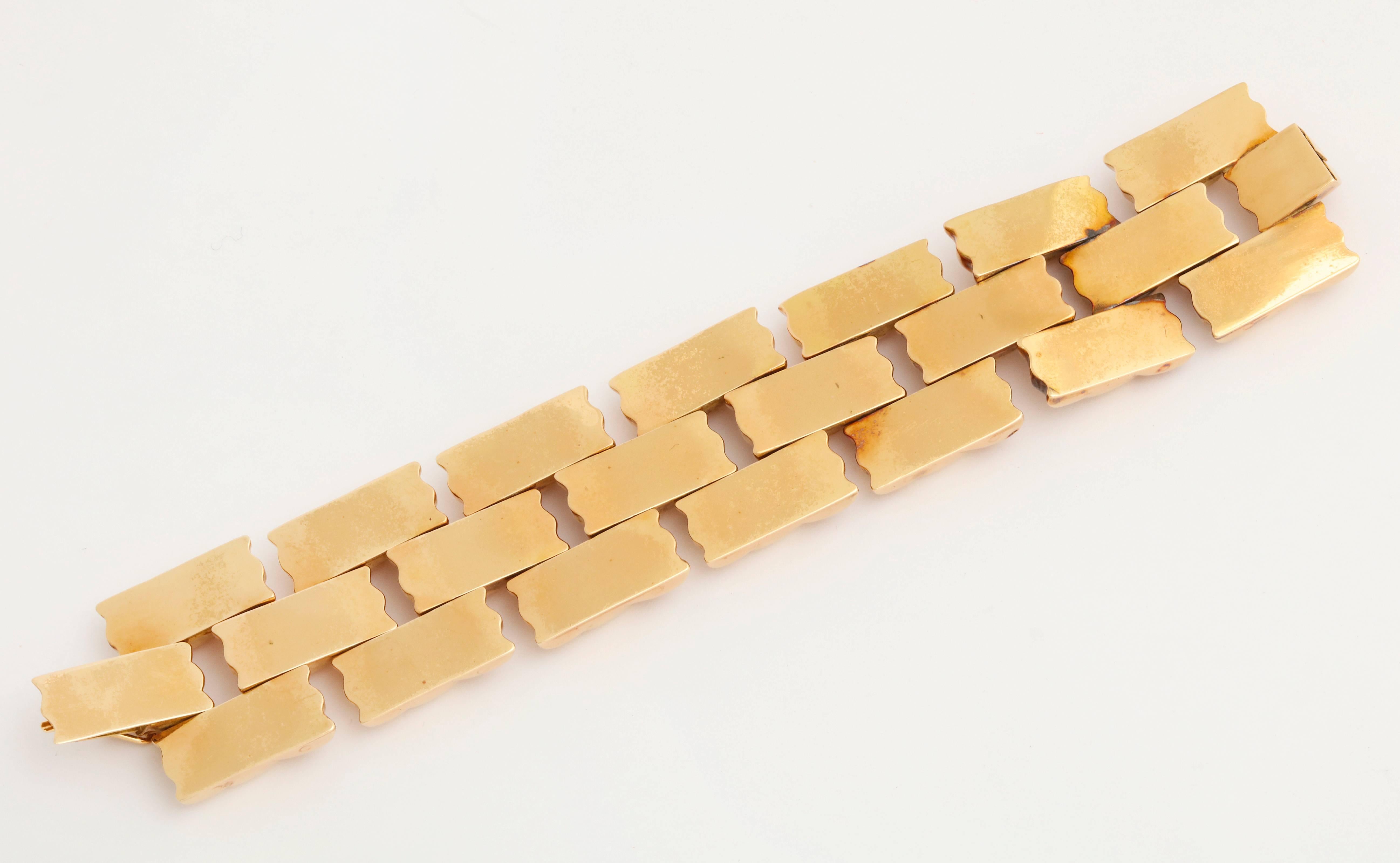 1940er Jahre Gliederarmband in Autoform aus Gold im Zustand „Hervorragend“ in Bal Harbour, FL