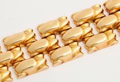 1940s Car Shaped Gold Link Bracelet